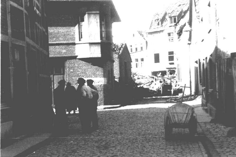 hier st&uuml;nde 13HUHNST/1314HUHN.JPG